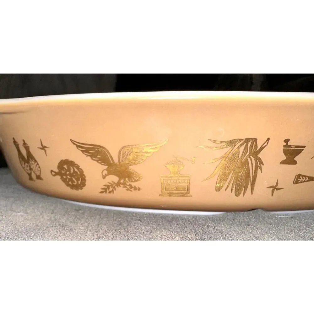 Vintage Pyrex Early American 1 1/2 Quart Brown & Gold Divided Casserole No Lid